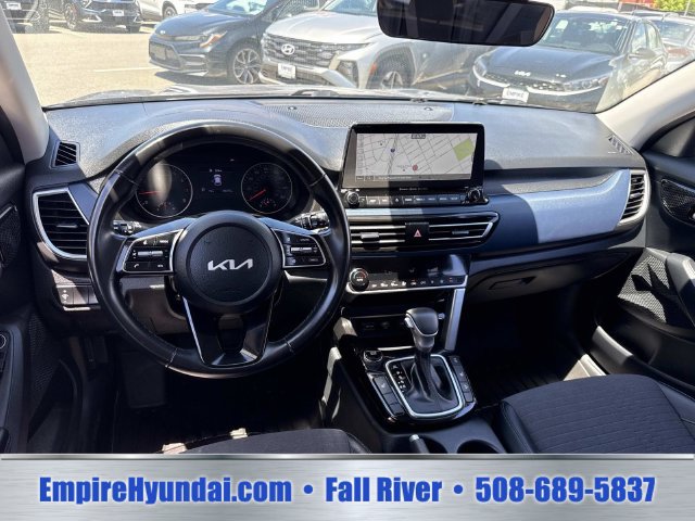 Used 2023 Kia Seltos Nightfall Edition AWD/4WD image 14