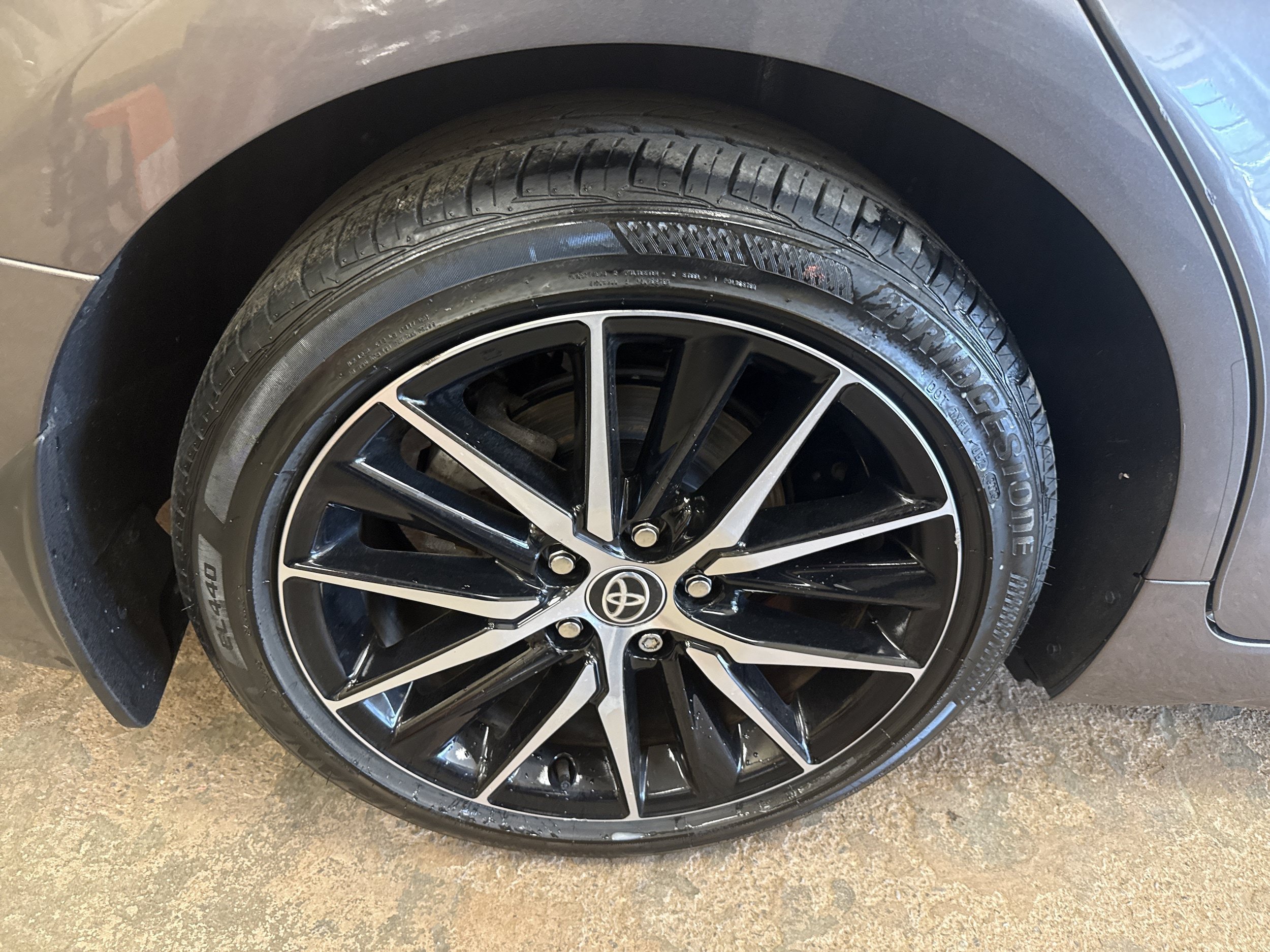 Certified 2024 Toyota Camry SE FWD image 15