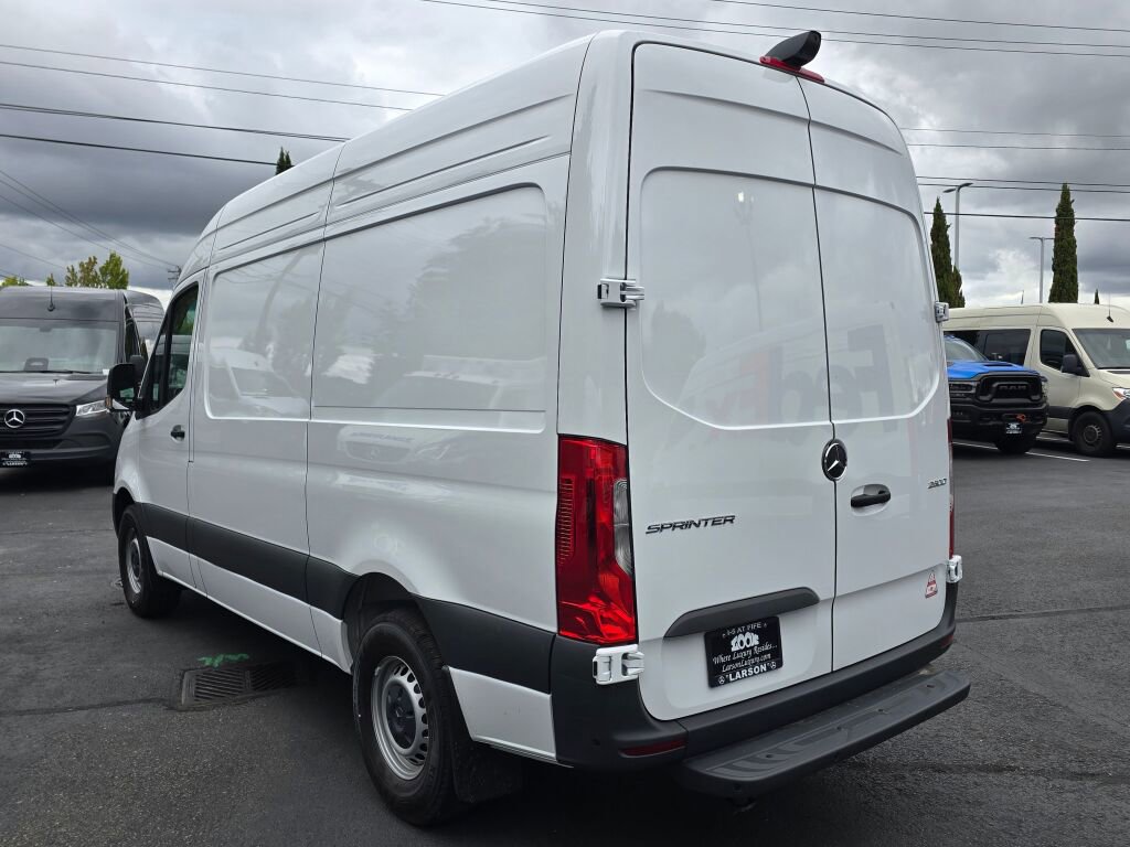 New 2025 Mercedes-Benz Sprinter 2500 image 4