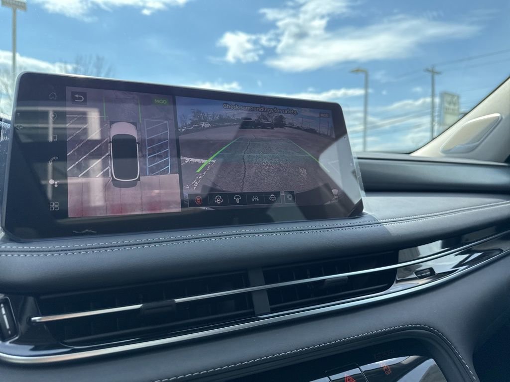 New 2026 INFINITI QX60 Luxe image 12