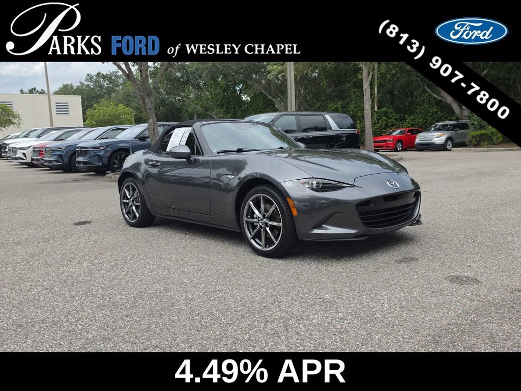 Used 2022 MAZDA MX-5 Miata Grand Touring RWD image 1