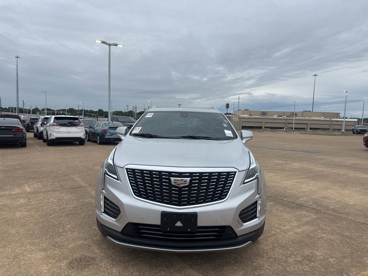 Used 2020 Cadillac XT5 Premium Luxury FWD image 4