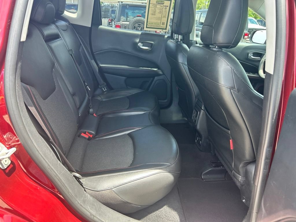 Used 2021 Jeep Compass Trailhawk AWD/4WD image 29