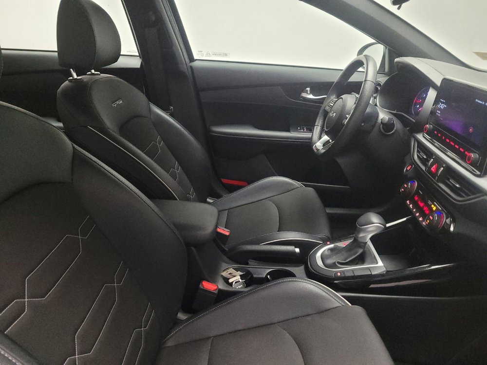 Used 2023 Kia Forte GT-Line FWD image 21