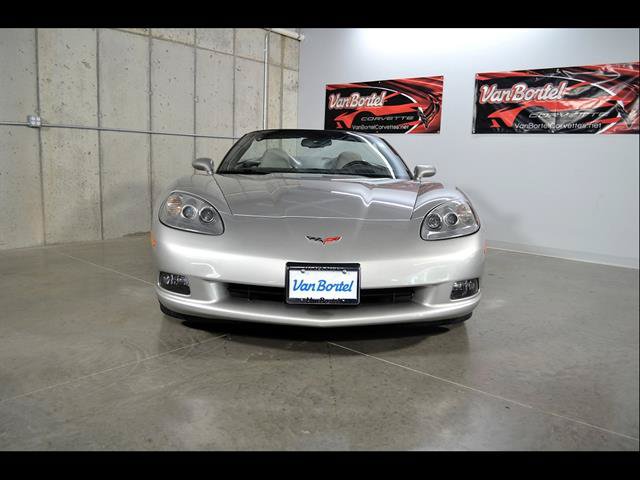 Used 2007 Chevrolet Corvette Convertible w/ Preferred Equipment Group RWD image 3