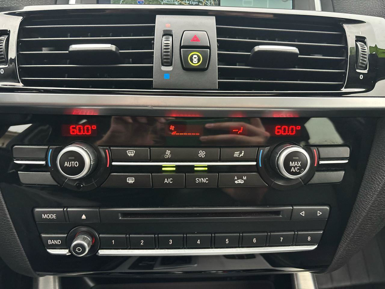 Used 2018 BMW X4 xDrive28i AWD/4WD image 24