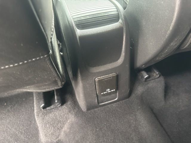 Used 2019 Buick Encore Essence image 25