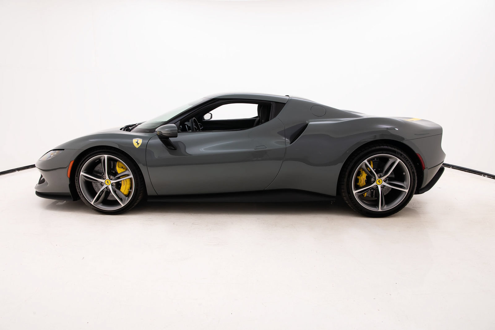 Certified 2023 Ferrari 296 GTB RWD image 8