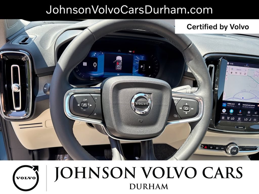 Used 2023 Volvo XC40 B5 Plus w/ Protection Package Premier AWD/4WD image 12