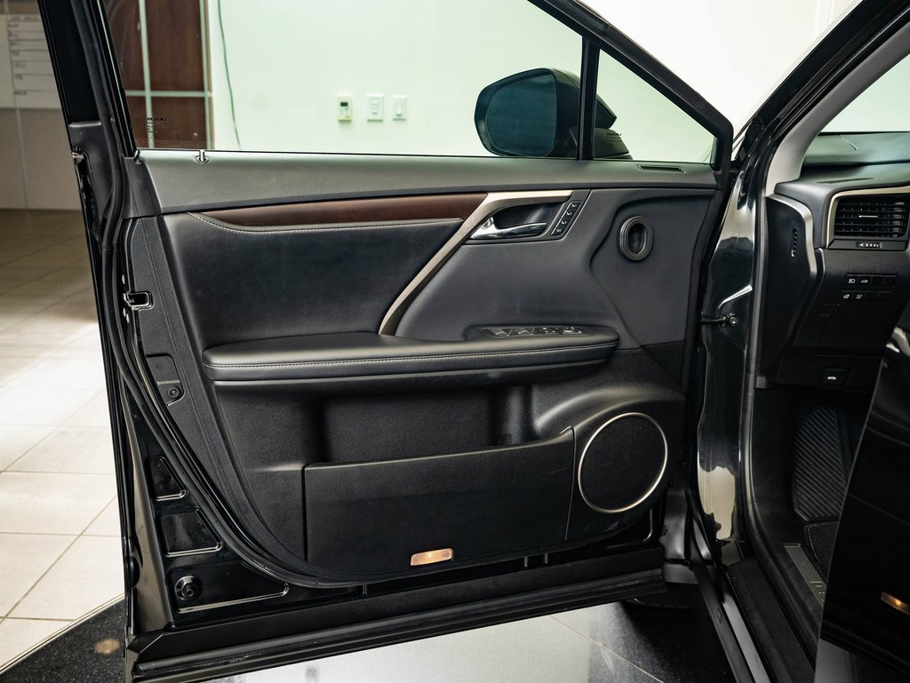 Certified 2022 Lexus RX 350 FWD w/ Premium Package image 23