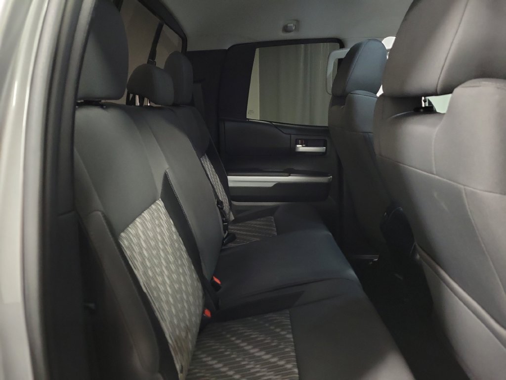 Used 2018 Toyota Tundra SR5 w/ SR5 Upgrade Package RWD image 33