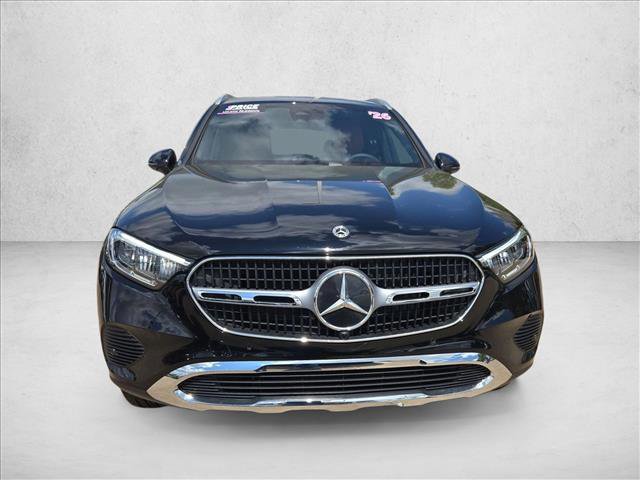 Used 2026 Mercedes-Benz GLC 300 image 2