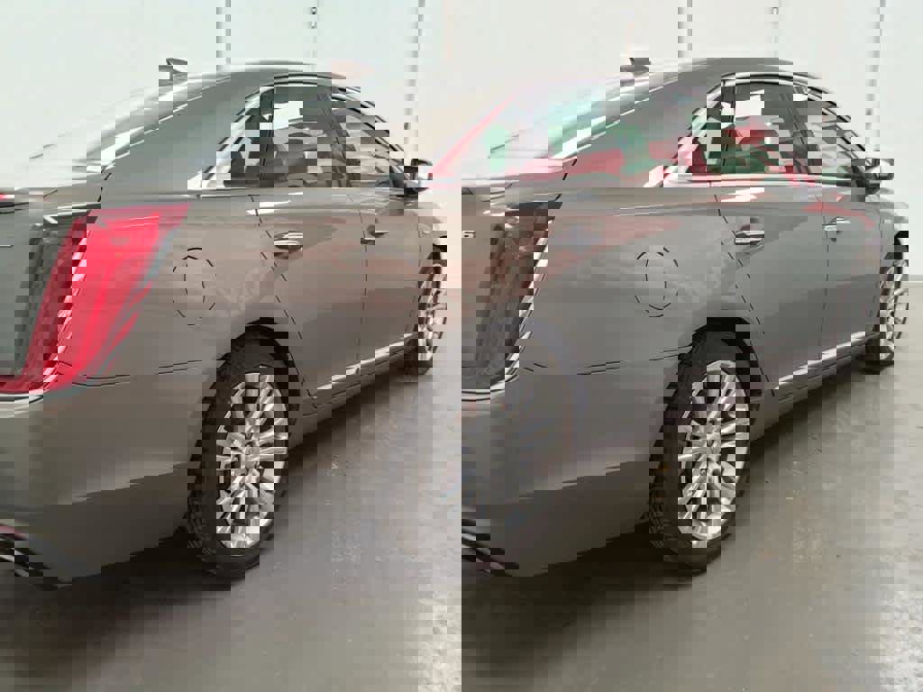 Used 2019 Cadillac XTS Luxury image 4