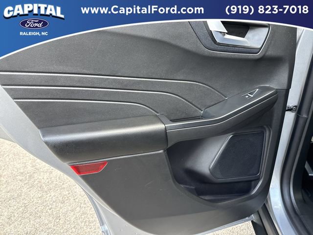 Certified 2024 Ford Escape ST-Line w/ Tech Pack #1 image 17