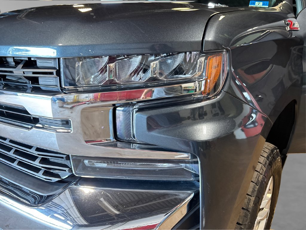 Used 2020 Chevrolet Silverado 1500 LT w/ All-Star Edition AWD/4WD image 24