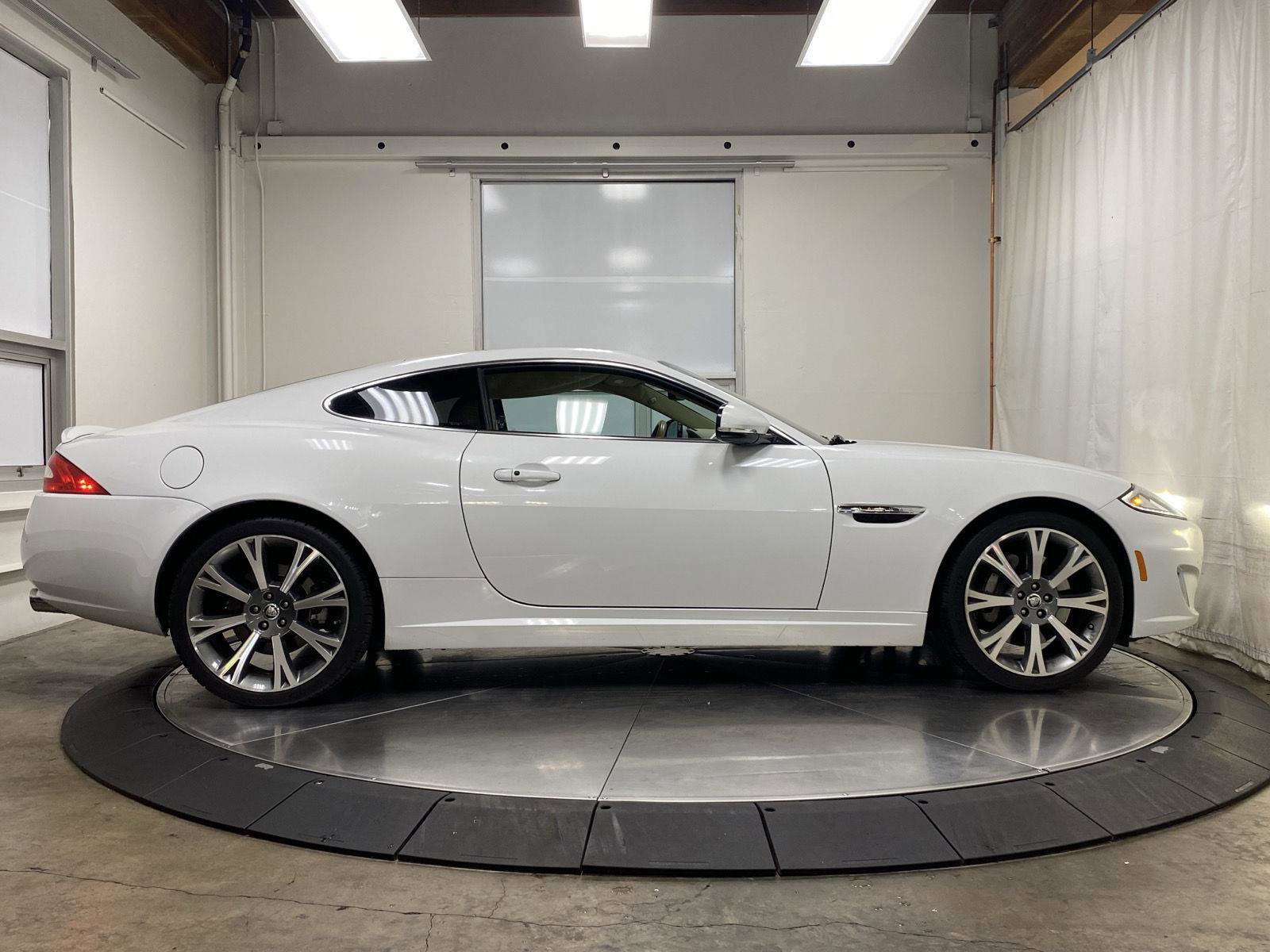 Used 2013 Jaguar XK Coupe RWD image 7