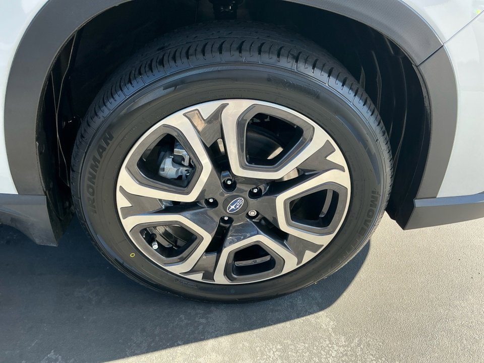 Used 2024 Subaru Ascent Touring w/ Popular Package #2 image 30