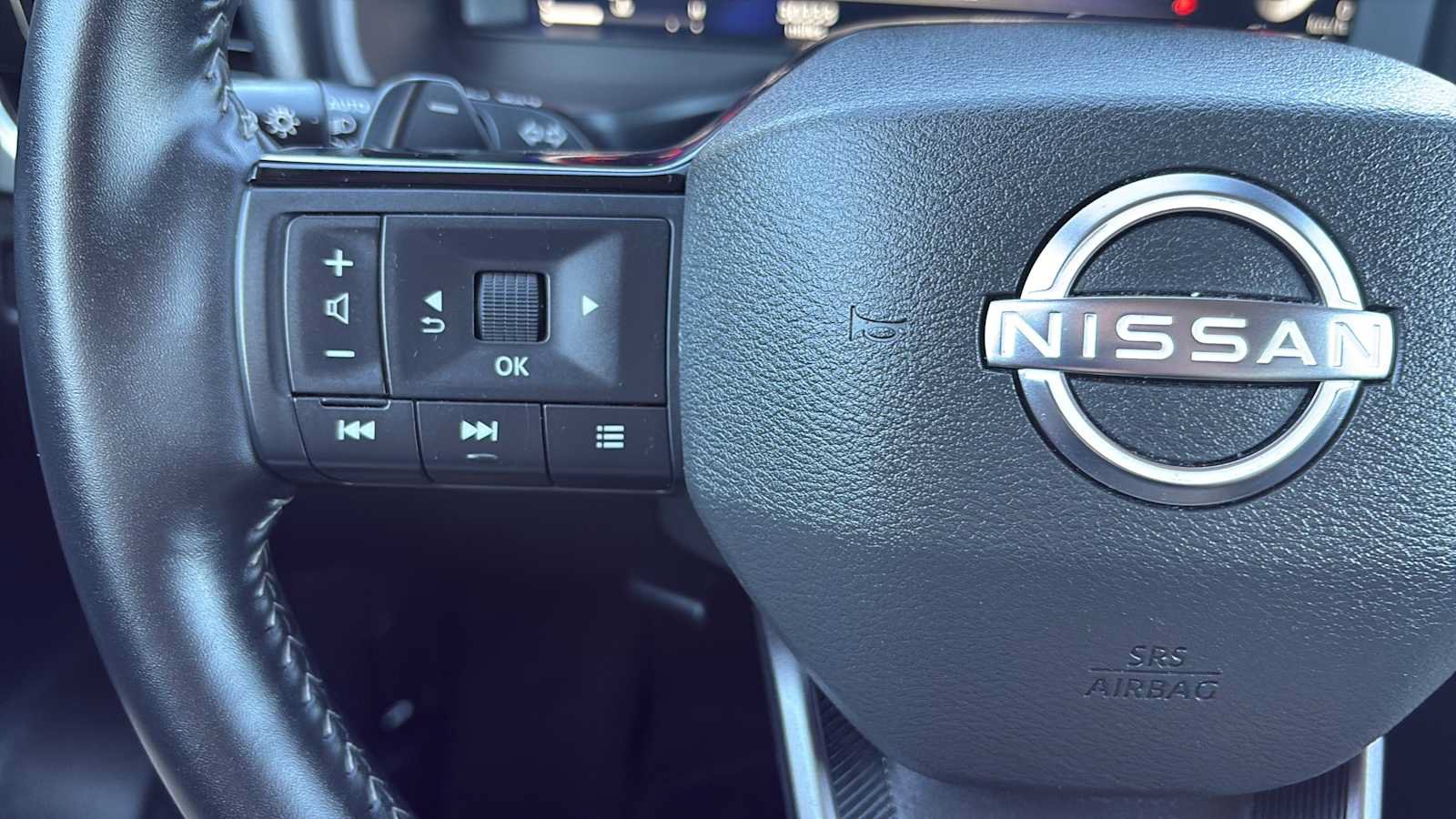 Used 2026 Nissan Rogue SL AWD/4WD image 9