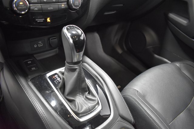 Used 2020 Nissan Rogue SL w/ Premium Package image 20