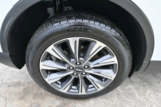 Used 2022 Lincoln Corsair Reserve AWD/4WD image 12