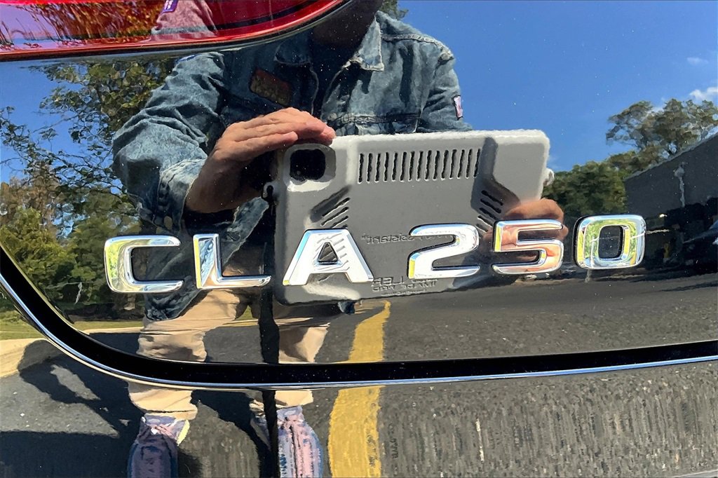 Certified 2023 Mercedes-Benz CLA 250 4MATIC image 33