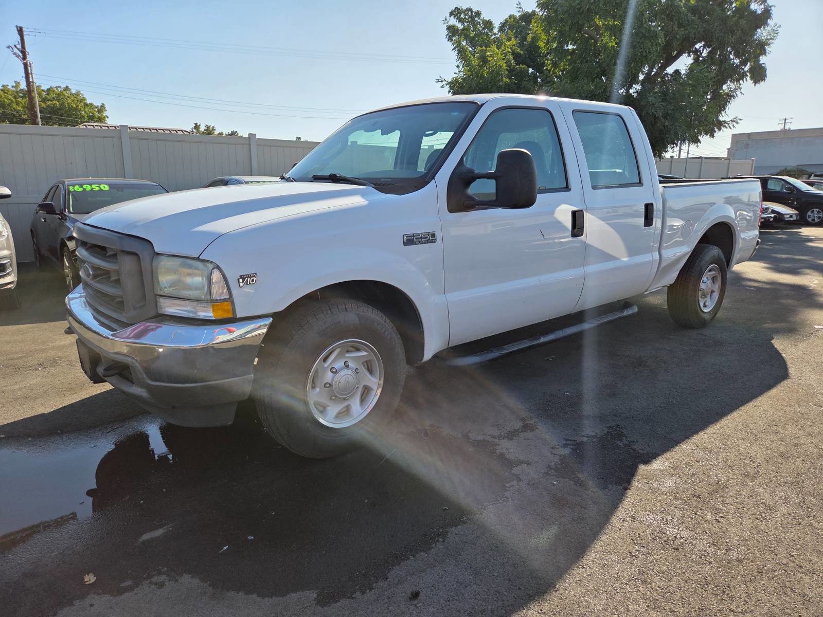 Used 2003 Ford F250 XL image 1