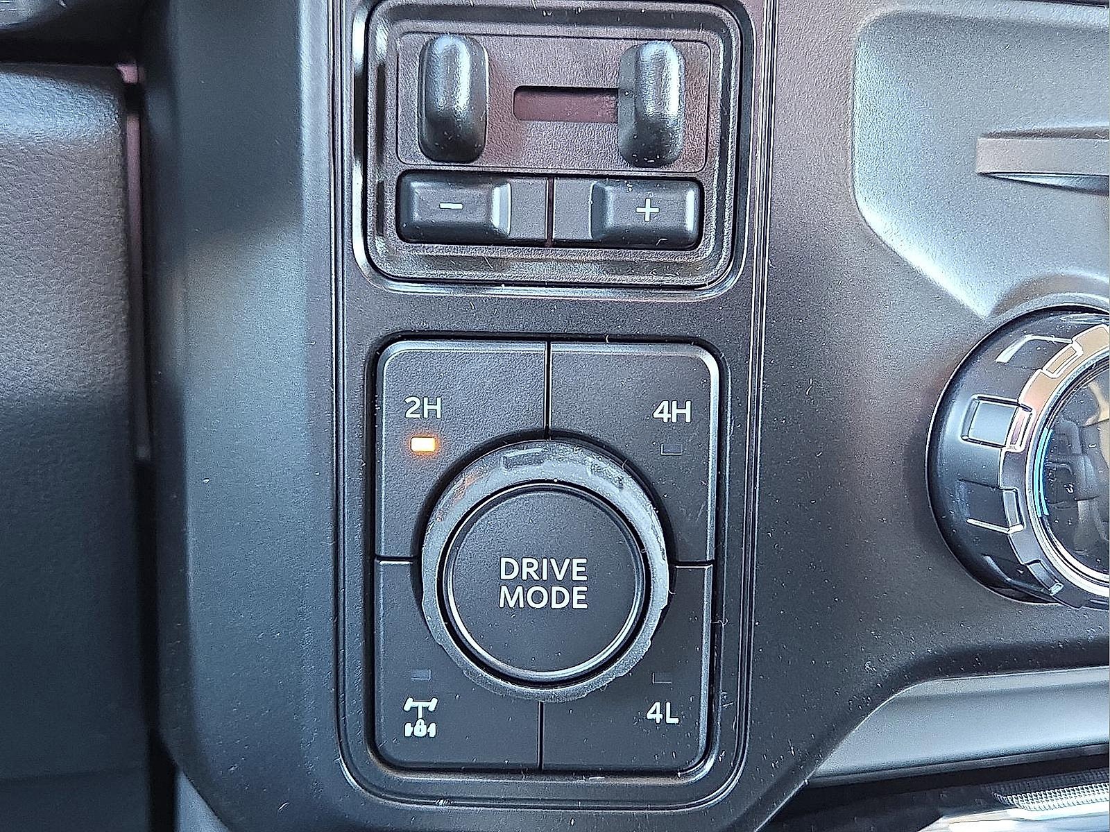 New 2026 Ford F250 Lariat image 18