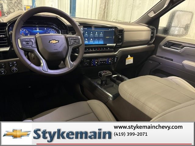 New 2025 Chevrolet Silverado 1500 LTZ AWD/4WD image 4