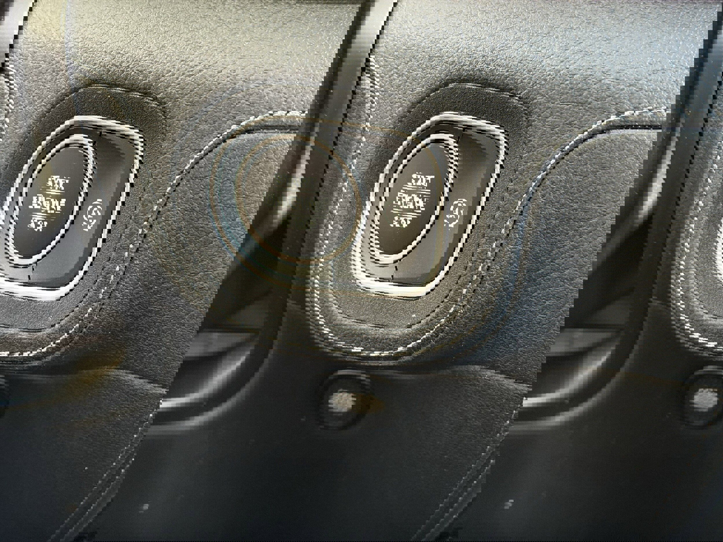 Used 2024 Mercedes-Benz GLE 350 4MATIC image 18