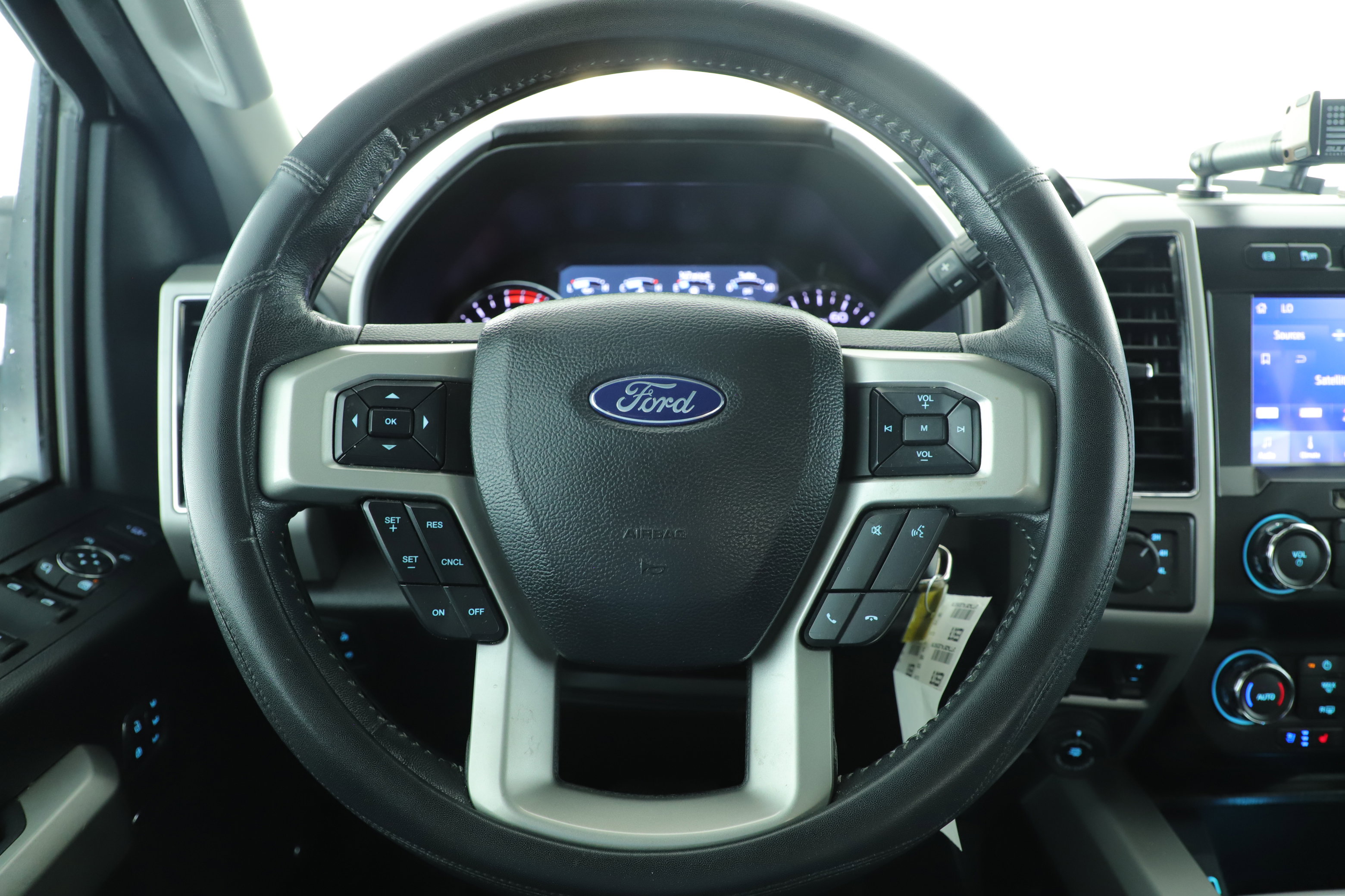 Used 2020 Ford F250 Lariat AWD/4WD image 16