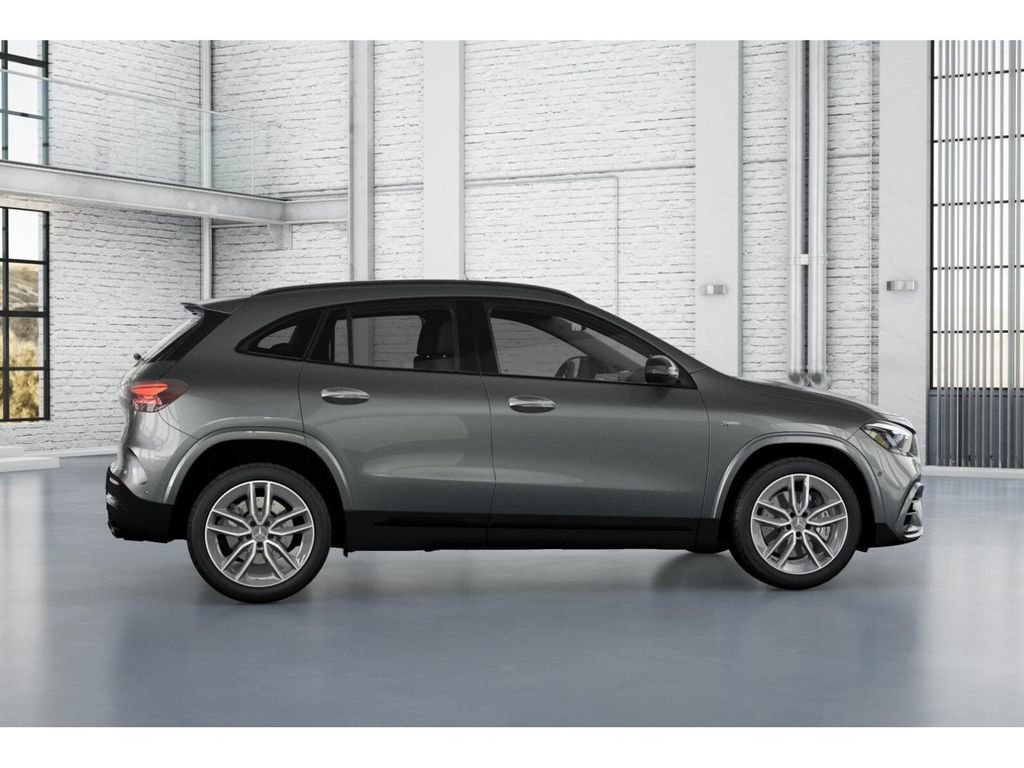 New 2026 Mercedes-Benz GLA 35 AMG 4MATIC image 17