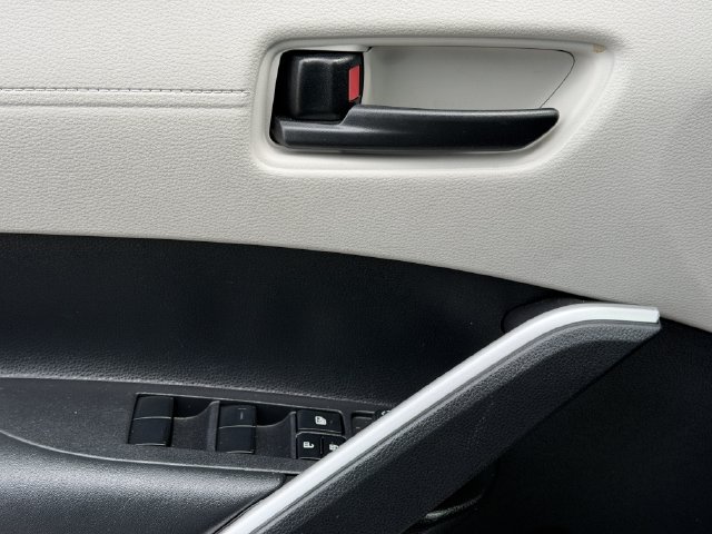 Used 2024 Toyota Corolla Cross L FWD image 20
