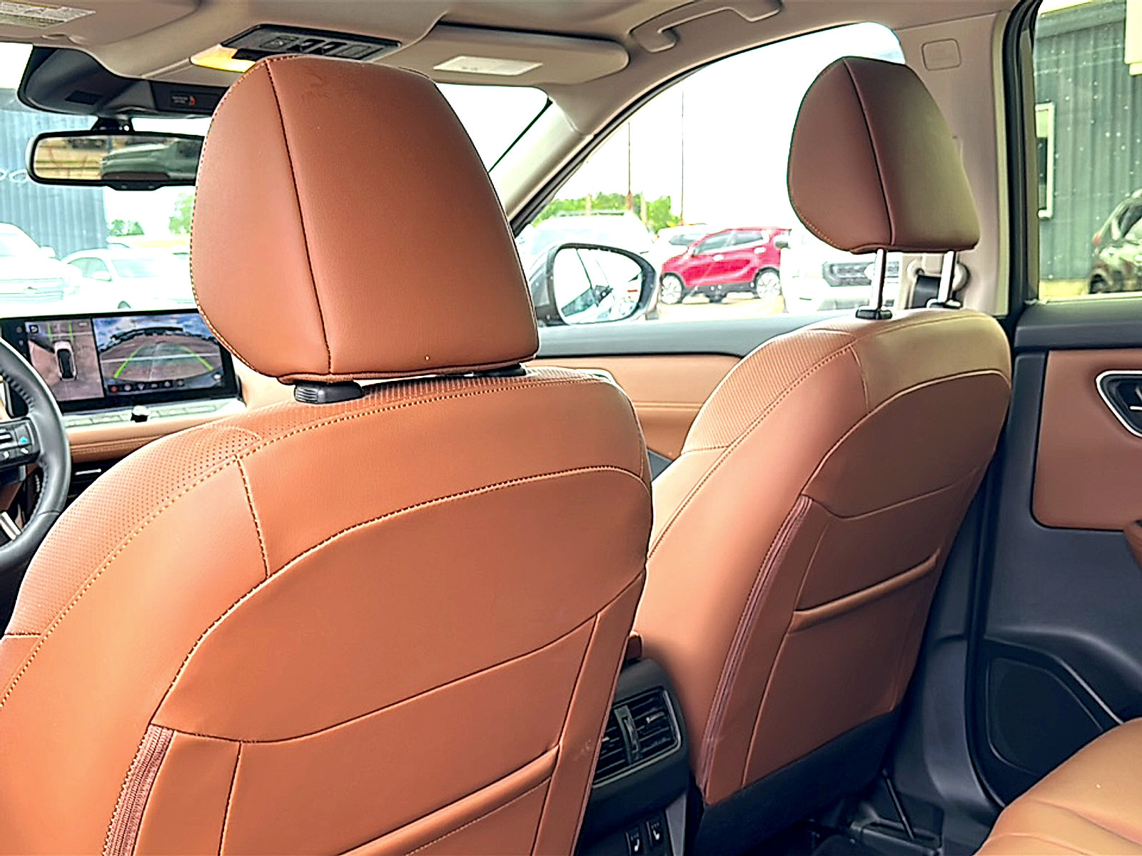 Certified 2025 Nissan Rogue Platinum w/ Tech Package FWD image 18