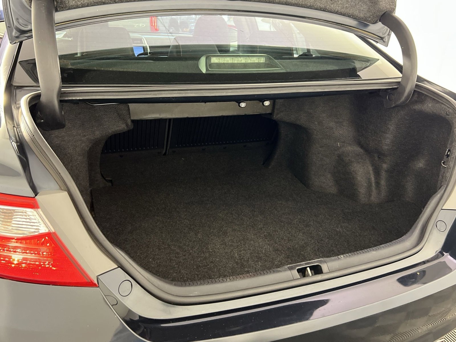 Used 2016 Toyota Camry SE image 26