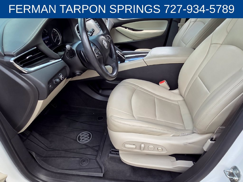 Used 2020 Buick Enclave Premium w/ Sun and Sites Package FWD image 5