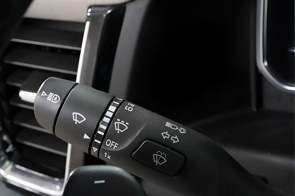 Used 2024 GMC Sierra 1500 Denali w/ Technology Package image 19