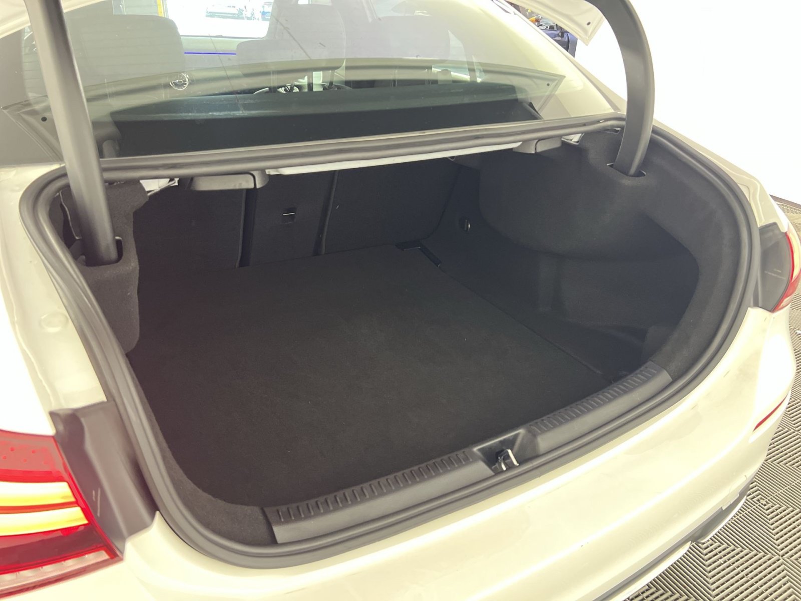 Used 2019 Mercedes-Benz A 220 4MATIC image 26