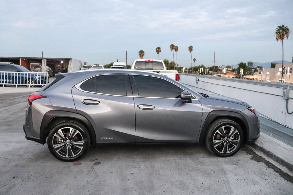 Used 2020 Lexus UX 250h w/ Premium Package AWD/4WD image 13