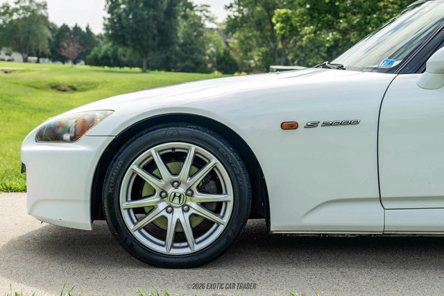 Used 2004 Honda S2000 image 4