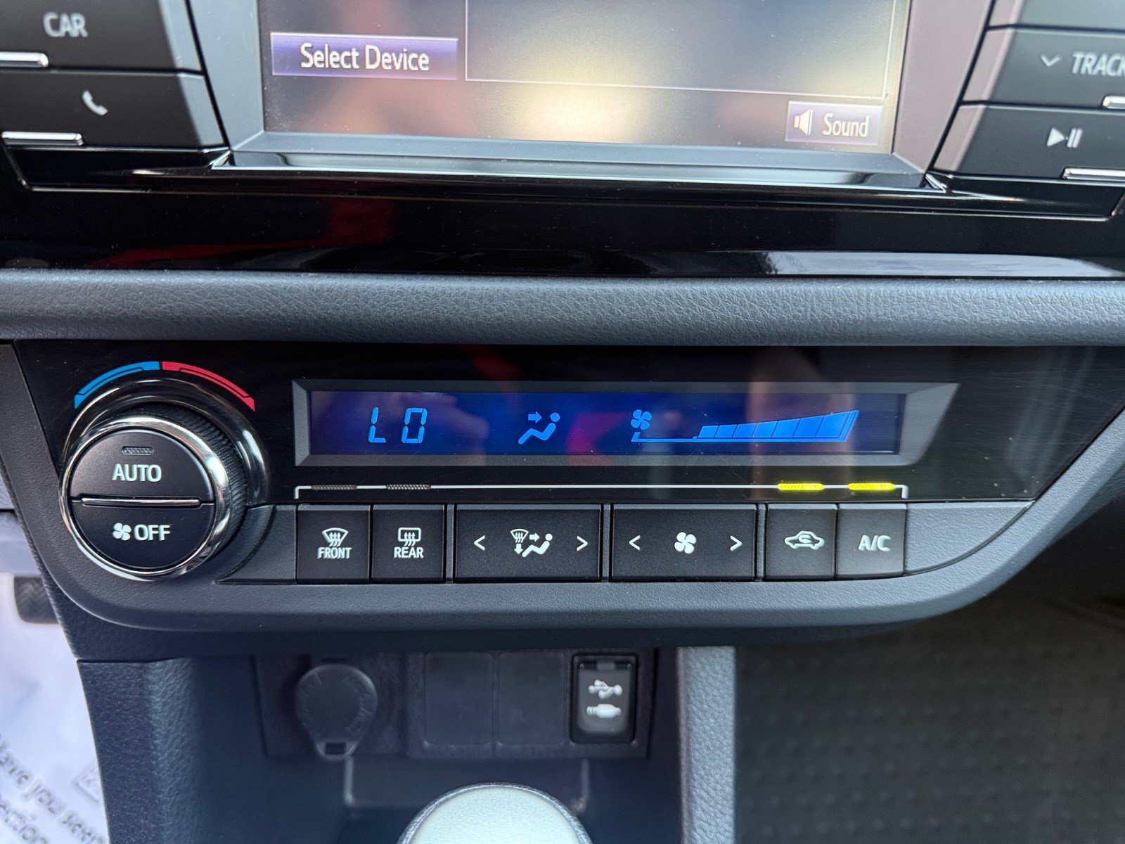 Used 2016 Toyota Corolla S FWD image 12