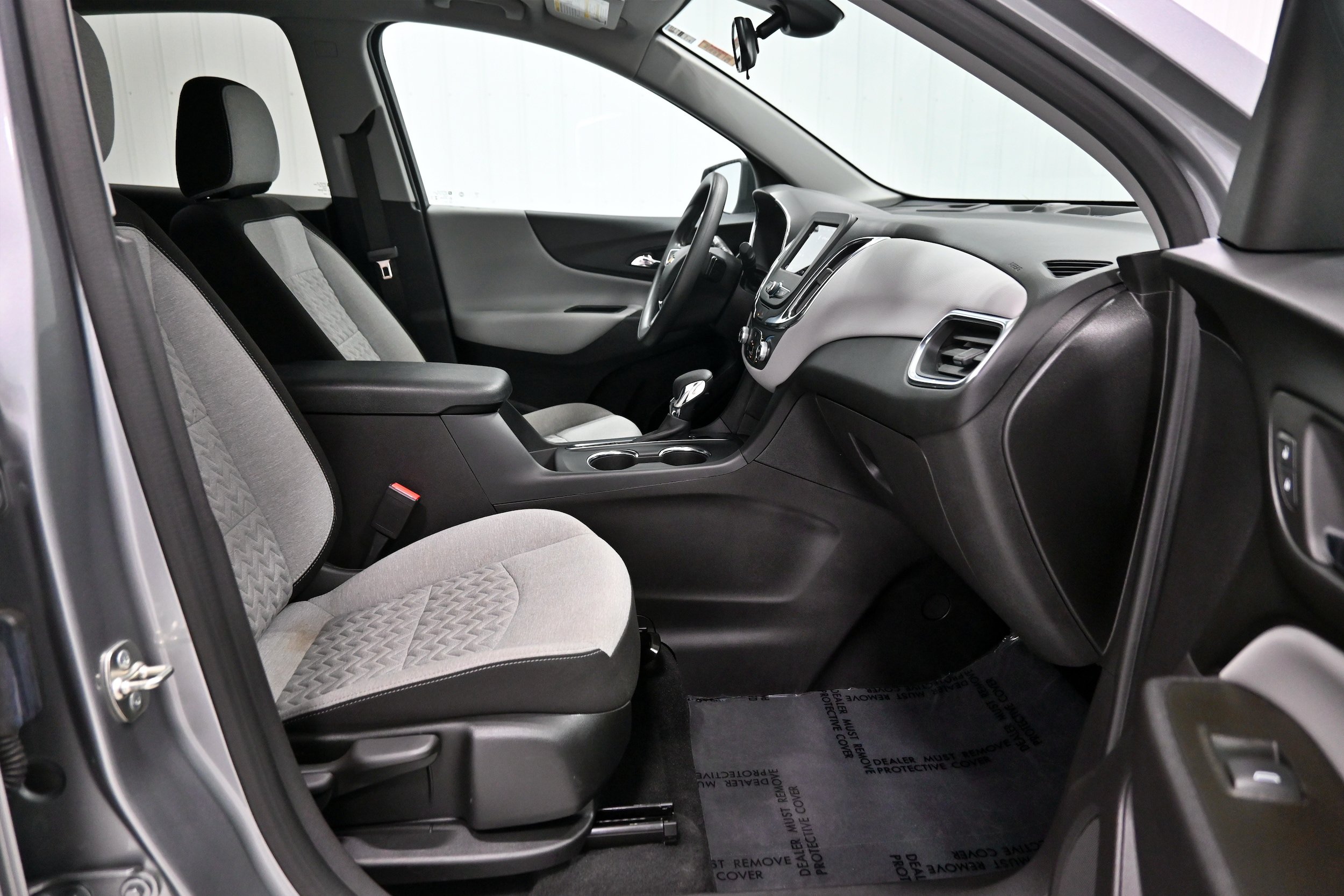 Used 2024 Chevrolet Equinox LS w/ LS Convenience Package FWD image 26