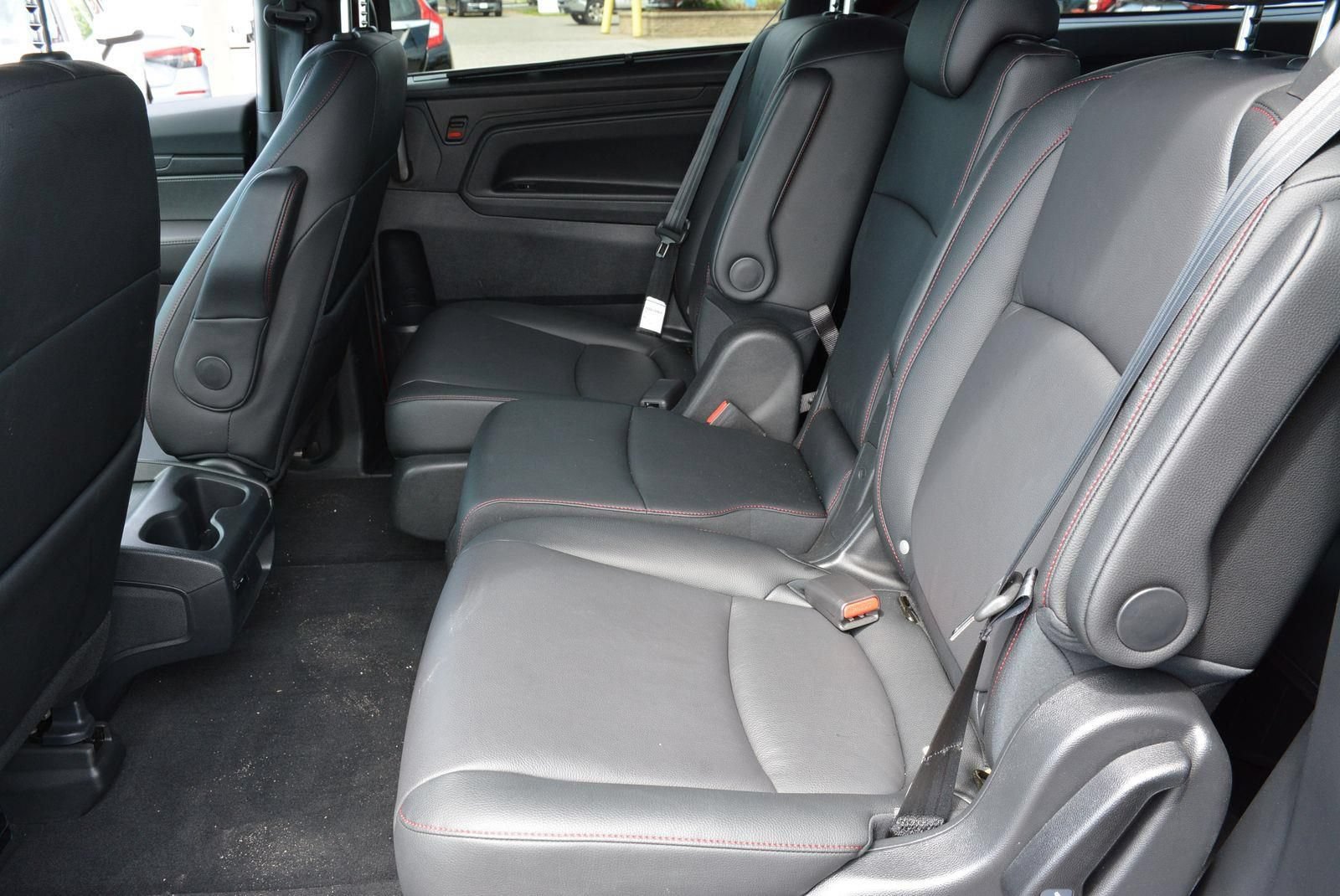 Used 2025 Honda Odyssey Sport-L image 15