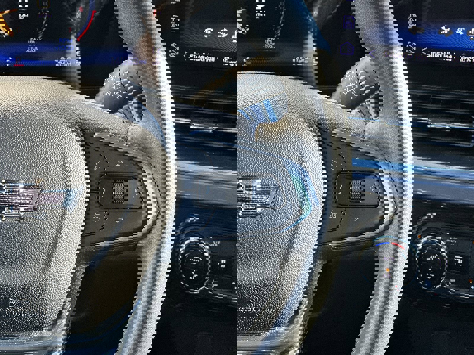 Certified 2025 Chevrolet Trax ACTIV w/ Sunroof Package image 21