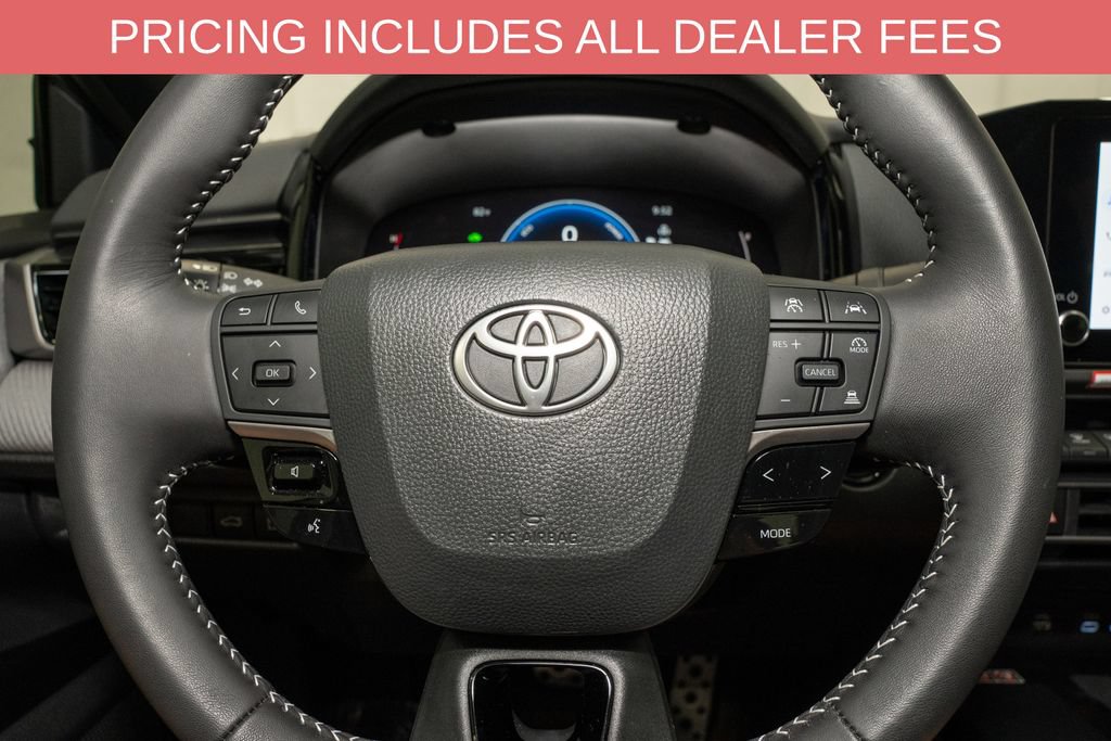 Used 2026 Toyota Camry SE w/ Convenience Package FWD image 17