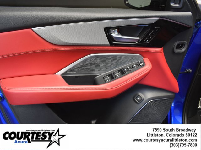 Used 2025 Acura MDX A-Spec image 7