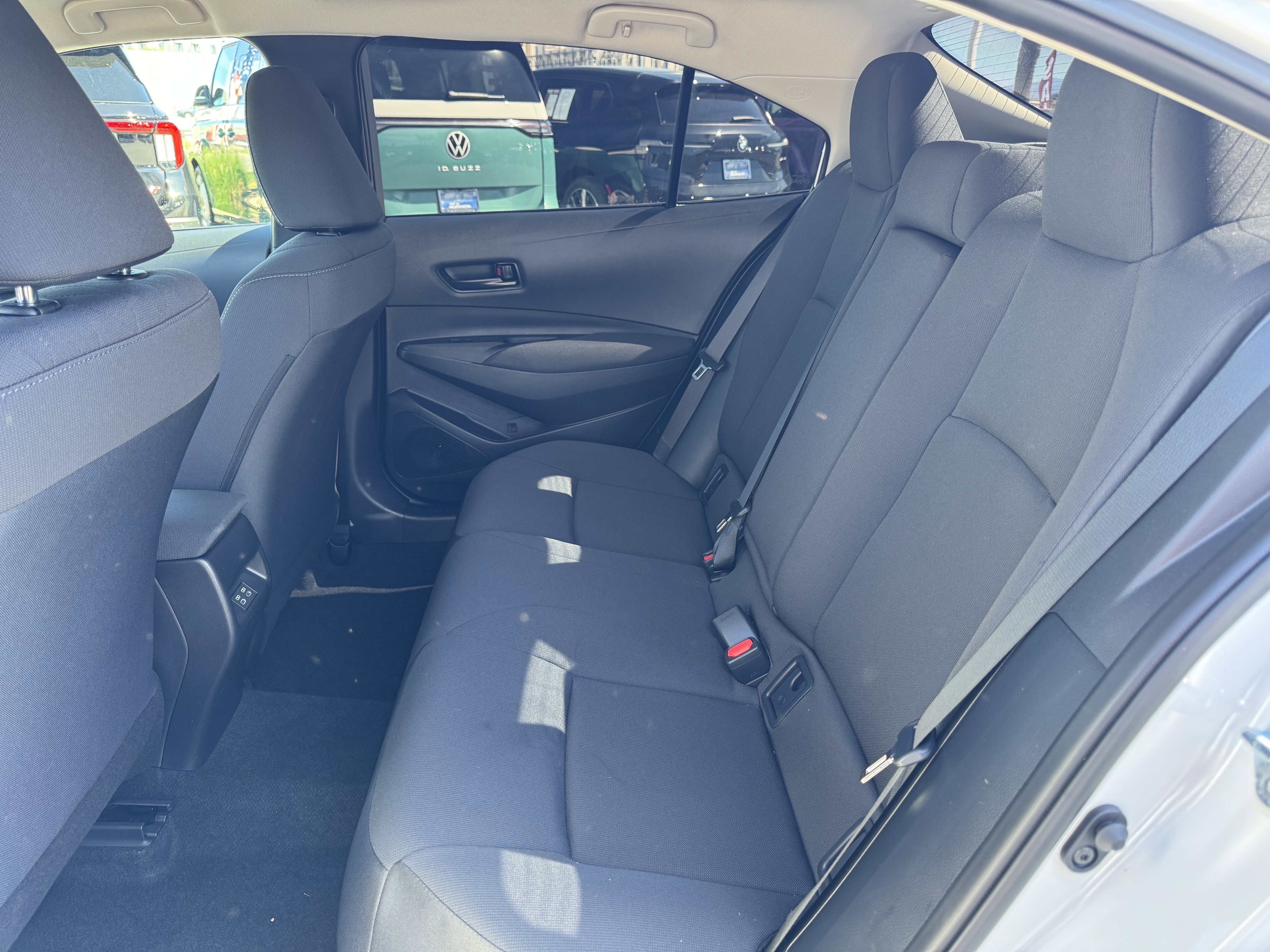 Used 2026 Toyota Corolla LE w/ LE Premium Package image 31