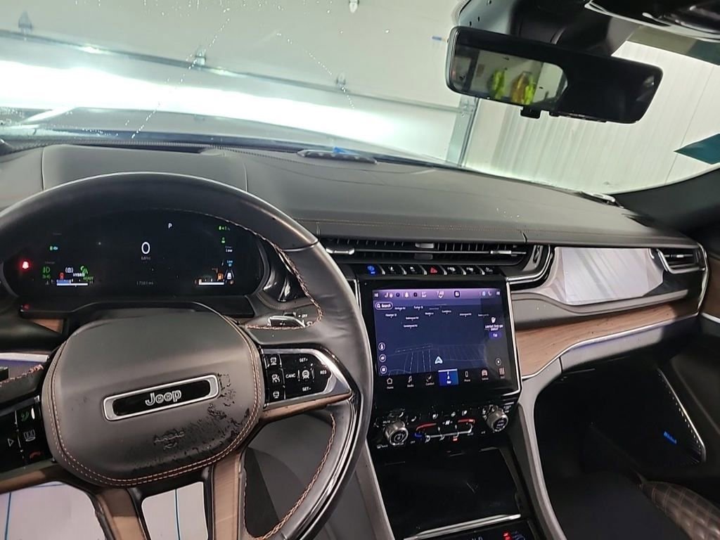 Used 2022 Jeep Grand Cherokee Summit w/ Advanced Protech Group IV image 9