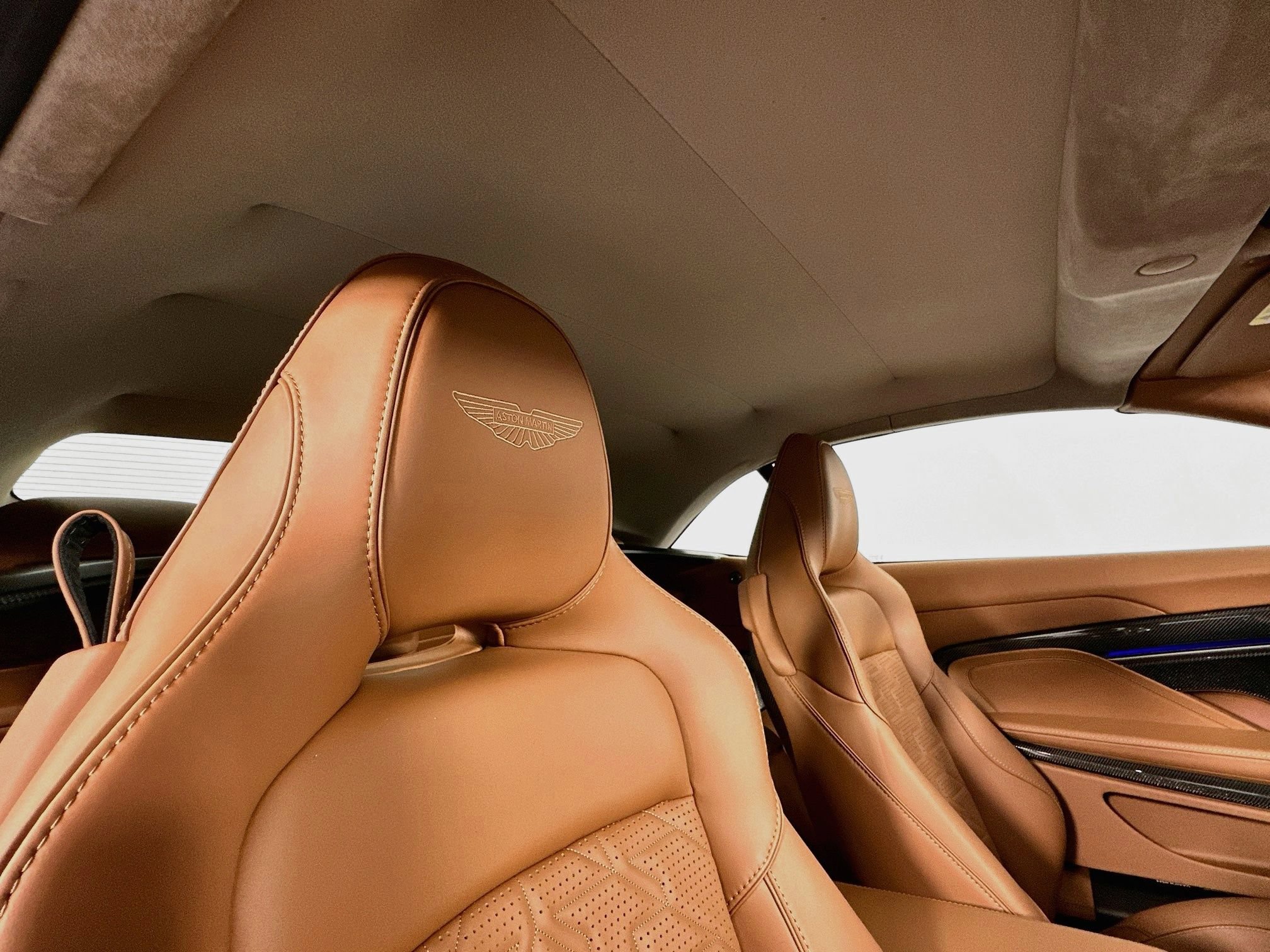 New 2026 Aston Martin Vanquish Convertible RWD image 20