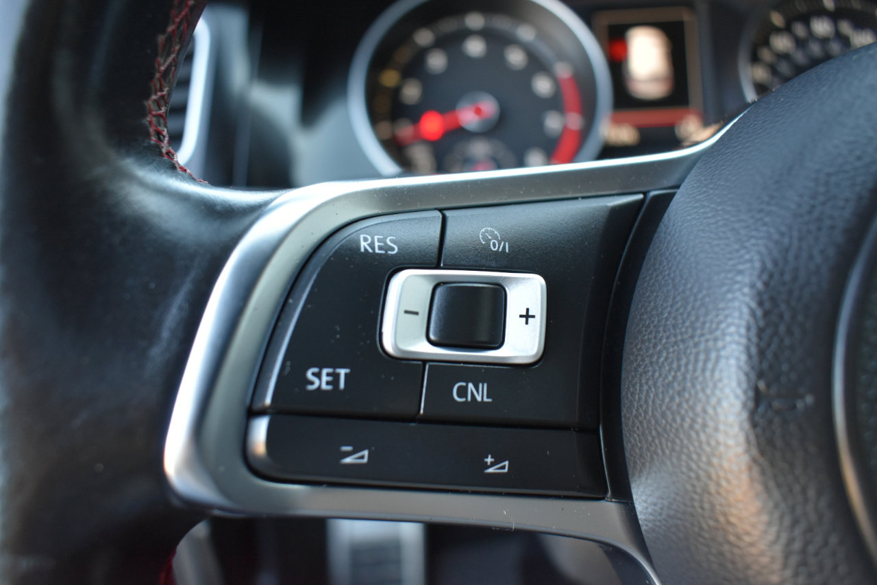 Used 2017 Volkswagen GTI S image 15