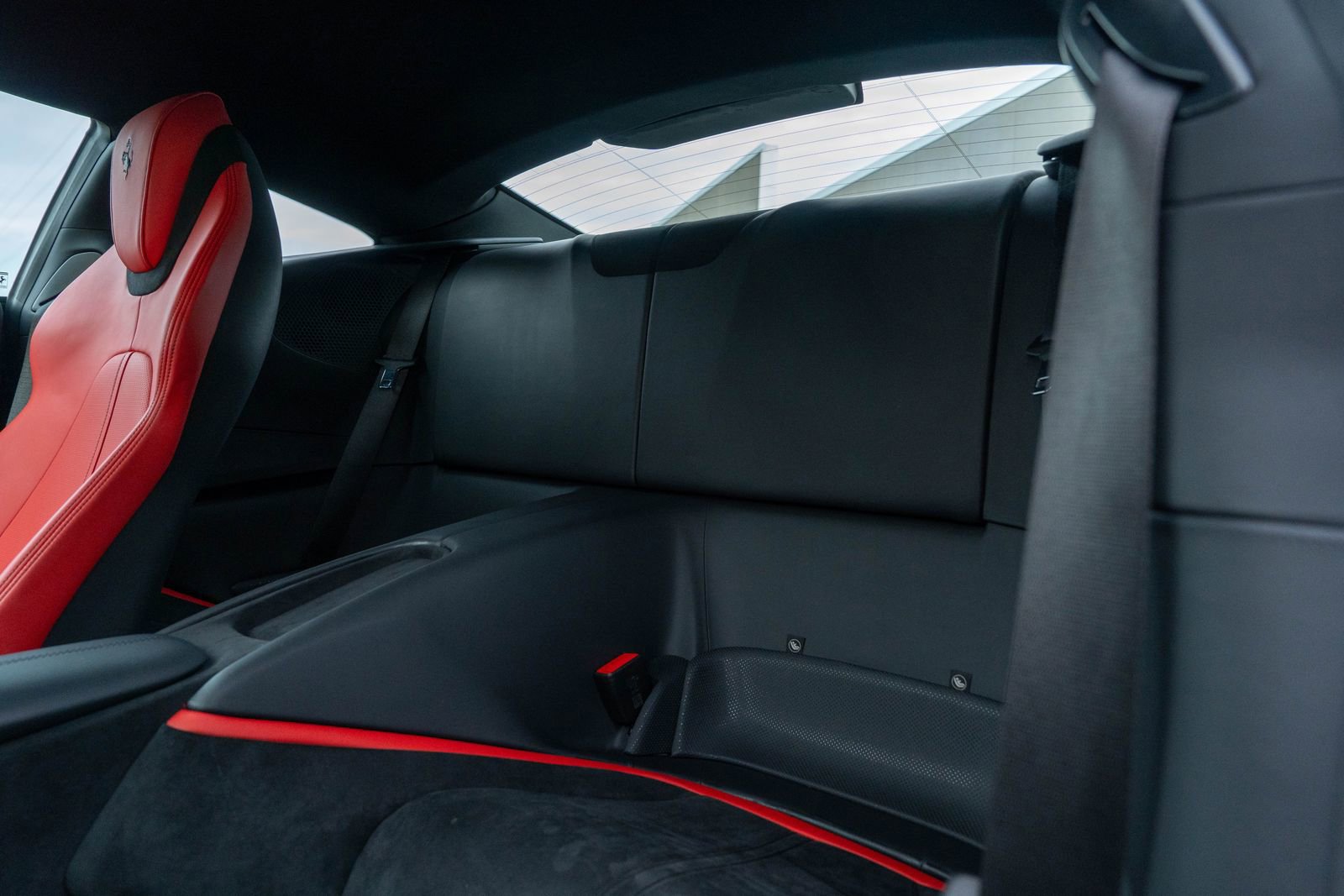 Certified 2022 Ferrari Roma image 46